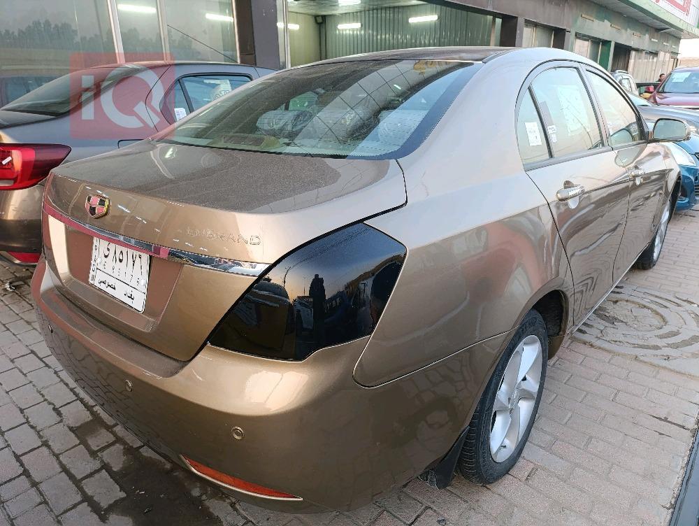 Geely Emgrand 7